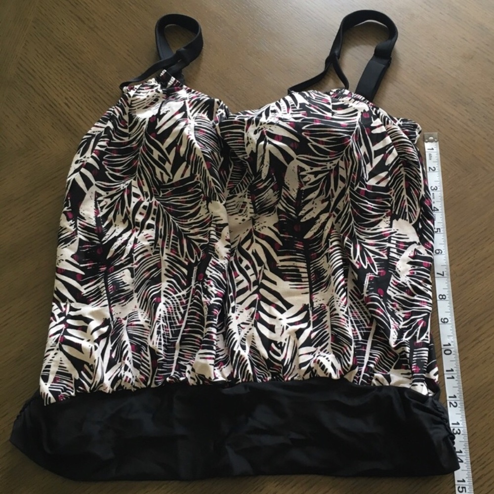Swimsuits for All Loop Tie Blouson Tankini Top - Picture 5 of 7
